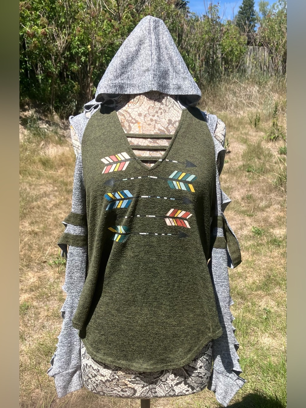 Olive Green Hooded Peek-A-Boo  Hoodie with Arrow Detail